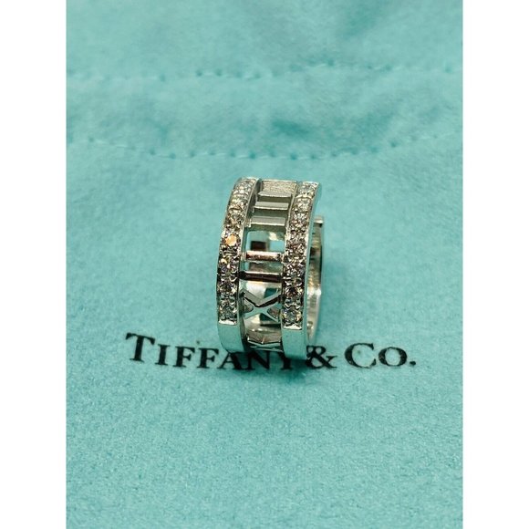 SOLD!Authentic Tiffany & Co "SINGLE” SOLID 18k Diamond Atlas Huggie Hoop Earring - Picture 3 of 8